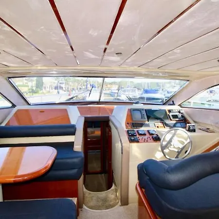 Ferretti 57 Flybridge *